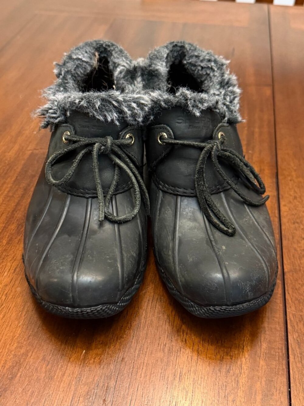Sperry Womens 9 Black Faux Fur Duck Boots Cozy Winter Gorpcore Coastal Chic 4524